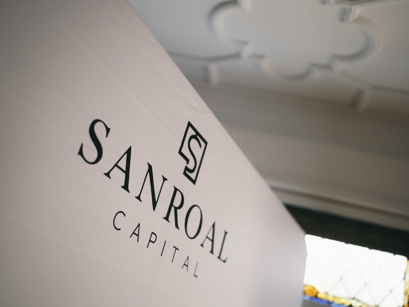 Photocall de marca de Sanroal Capital